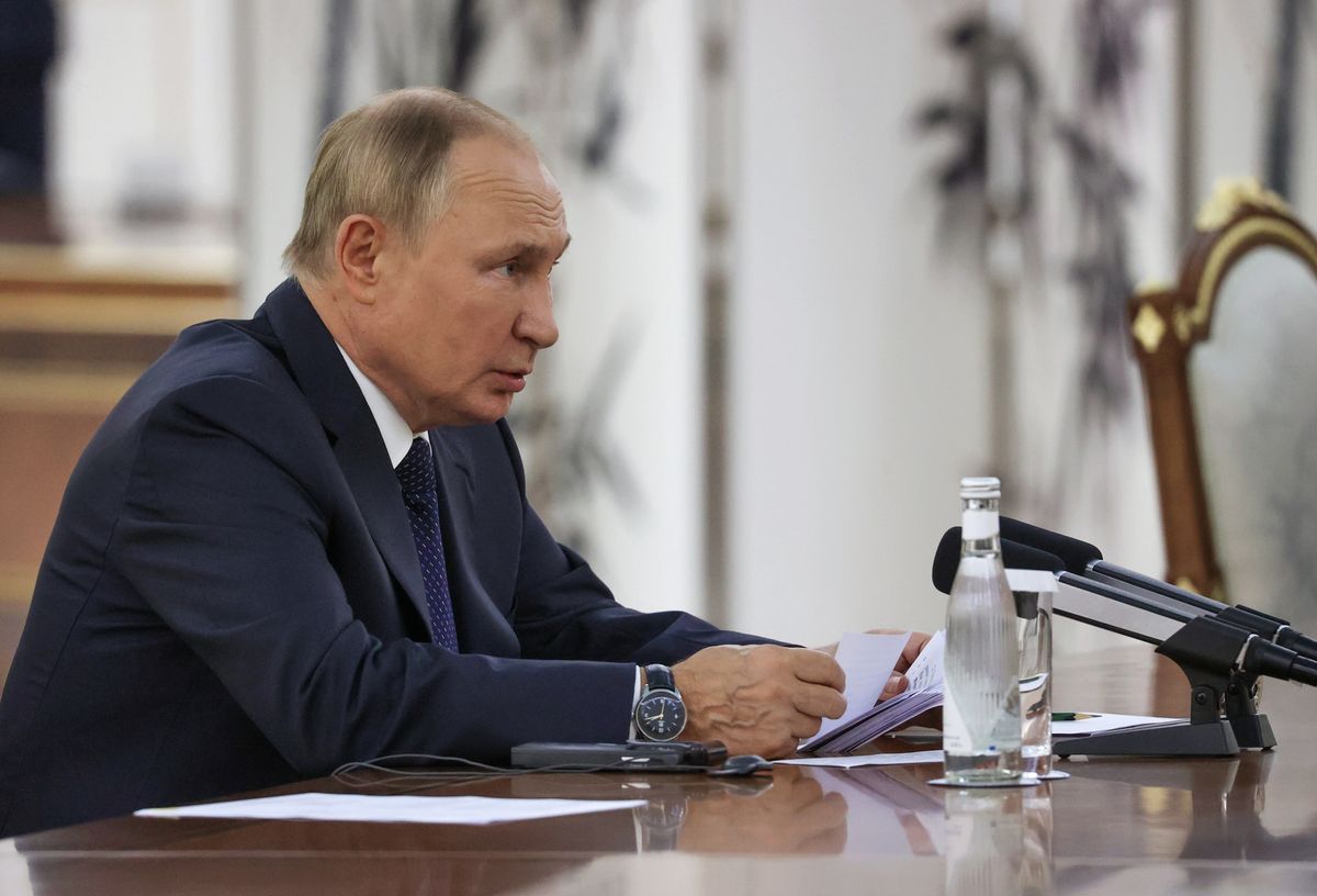 Rosyjski prezydent dopiero prowadzi "specjalną operację wojenną". Jeśli wypowie wojnę "Ukraina skończy się w krótkim czasie - twierdzi ambasador w Szwecji