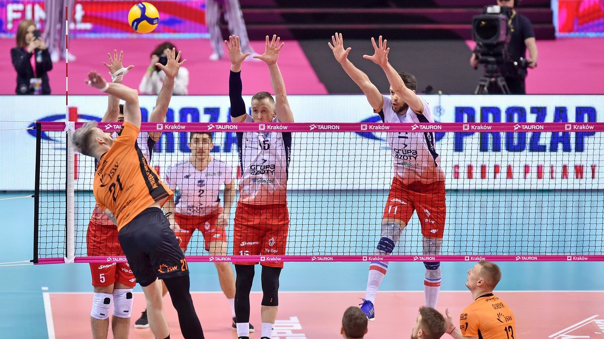 WP SportoweFakty / Krzysztof Porębski / Na zdjęciu: Mecz ZAKSA - Jastrzębski w finale Pucharu Polski