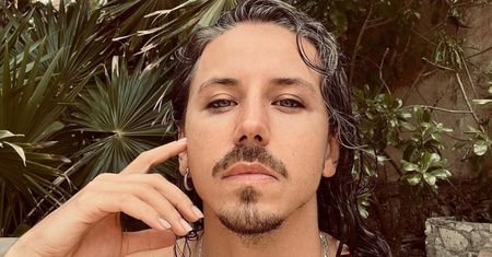 Czy Michał Szpak miał myśli samobójcze? "Bywały w moim życiu momenty, kiedy czułem się słaby"