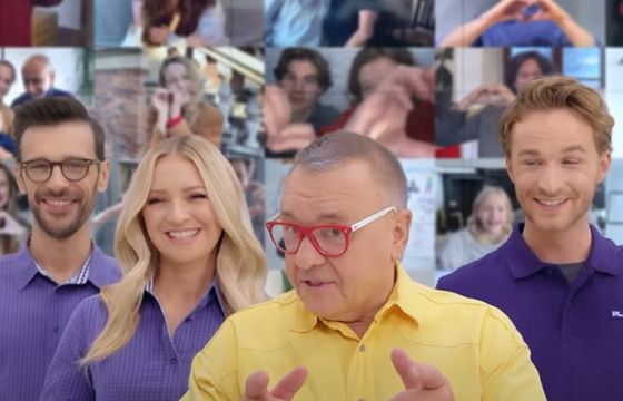 Michał Żebrowski i Vito Bambino reklamują Play, Barbara Kurdej-Szatan w spocie o finale WOŚP