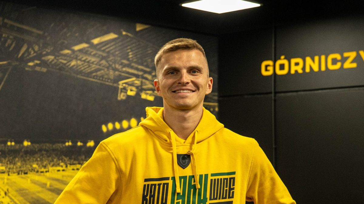 Materiały prasowe / GKS Katowice / Na zdjęciu: Maciej Rosołek piłkarzem GKS-u Katowice