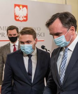 Partia Zbigniewa Ziobro interweniuje w centrali Facebooka. Powodem wpis o szczepieniach