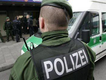 Szef związku zawodowego niemieckich policjantów nie chce brutalnych gier