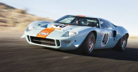 11 milionów dolarów za Forda GT40 w barwach Gulf [wideo]