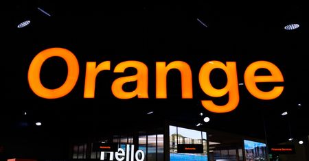 CERT Orange ostrzega. SMS-y z kierunkowych +33 i +49