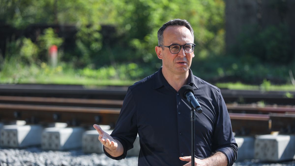 Dariusz Klimczak mówi o cenie badania technicznego pojazdu