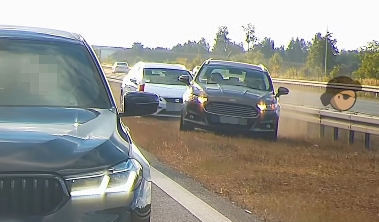 Nagrał ich na A2. Ludzie łapią się za głowy