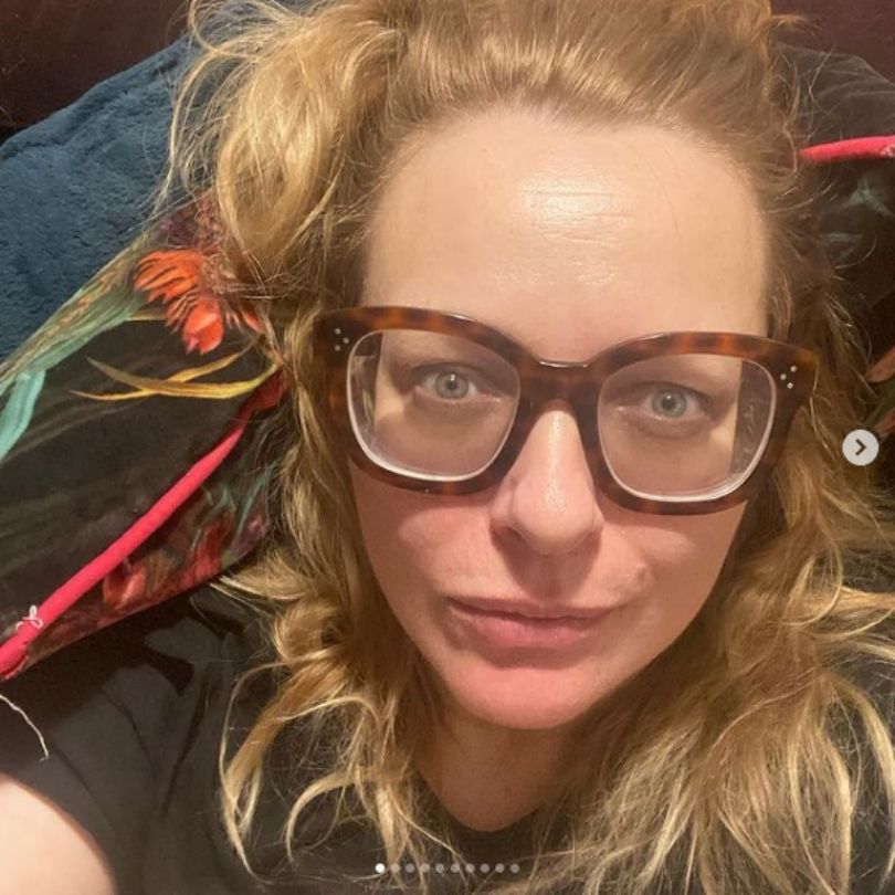 Katarzyna Nosowska uczy suczkę Jadzię o "modzie na brzydotę"