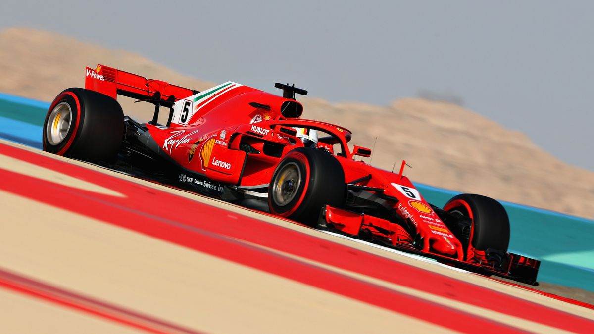 bolid Sebastiana Vettela