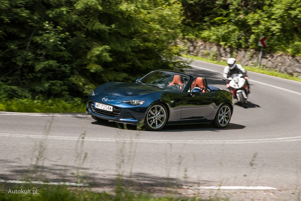 Test: Mazda MX-5 z systemem KPC na przełęczy Salmopolskiej