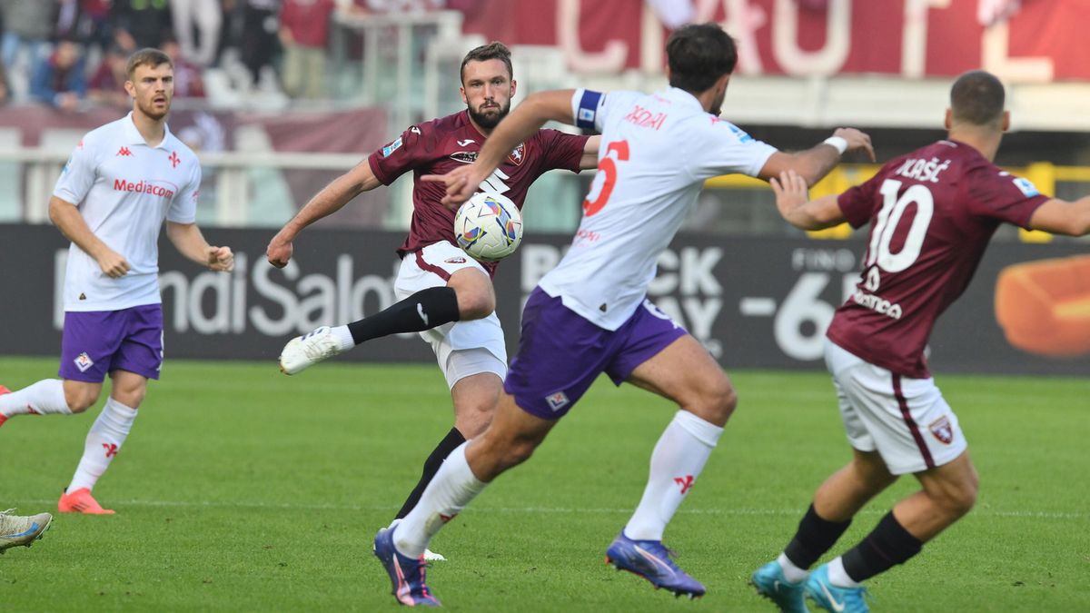 PAP/EPA / Alessandro Di Marco / Mecz Serie A: Torino FC - ACF Fiorentina