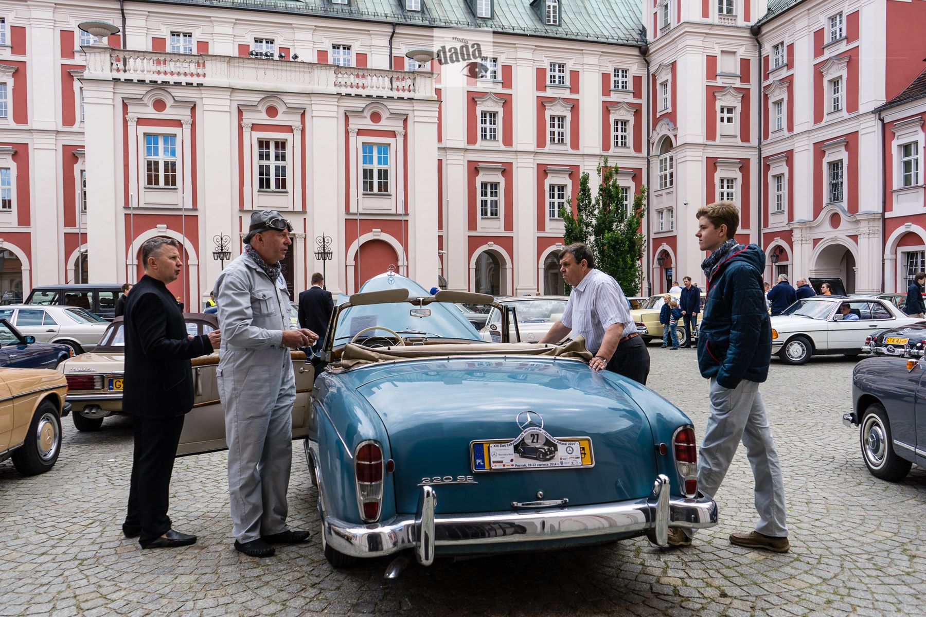 Mercedes W128 220 SE Cabriolet - Duży ponton