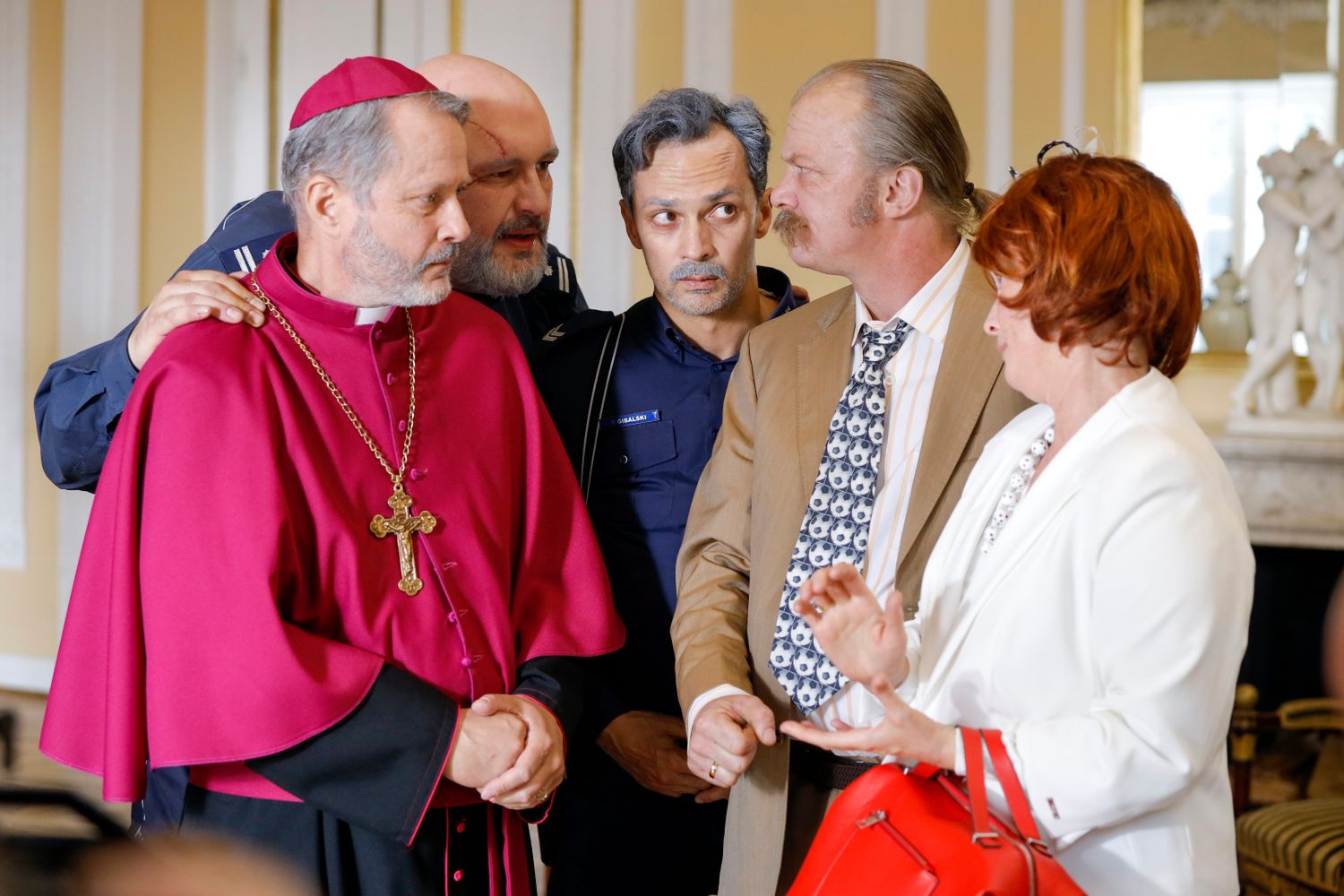 Artur Żmijewski żegna się ze starą rolą - teraz będzie biskupem?