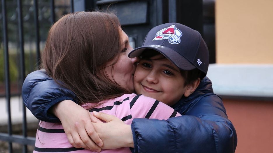 11-letni chłopiec z Ukrainy, który am przeszedł tysiąc kilometrów, spotkał się już ze swoją mamą