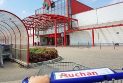 Auchan przejmie Carrefoura? Z fuzji może powstać handlowy gigant