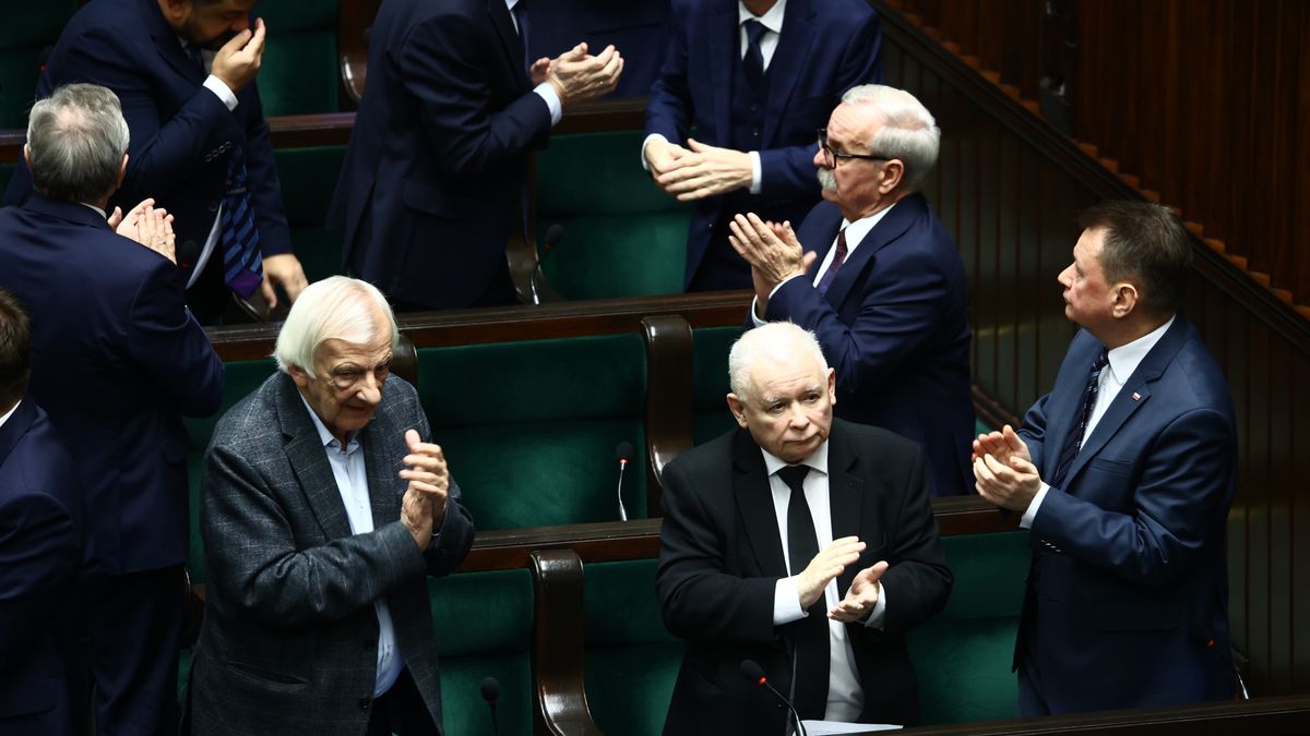 WARSAW, POLAND - DECEMBER 11: Law and Justice party leader Jaroslaw Kaczynski during the Parliament session in Warsaw, Poland on December 11, 2023. Polish President Andrzej Duda entrusted the formation of the government to the current Prime Minister Mateusz Morawiecki but his motion for a vote of confidence is expected to be rejected due to the lack of a majority. The majority of Parliament is planning to vote for Donald Tusk as the new Prime Minister later today. (Photo by Jakub Porzycki/Anadolu via Getty Images)