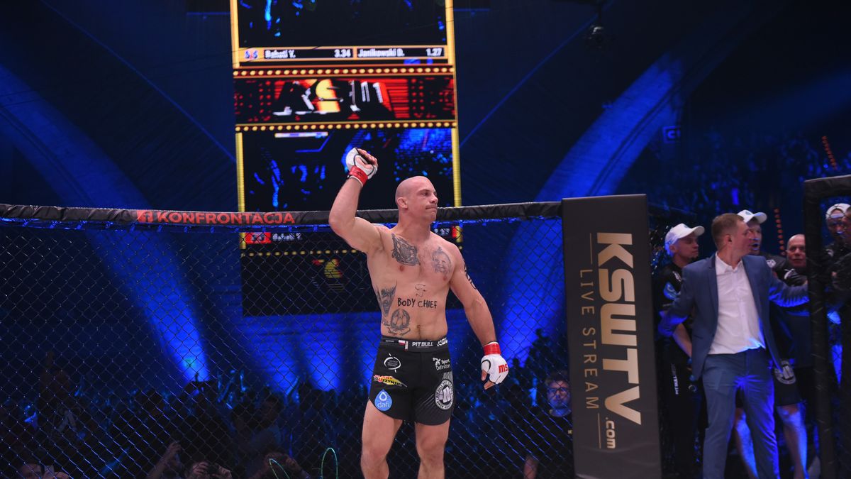 Materiały prasowe / kswmma.com / Na zdjęciu: Damian Janikowski