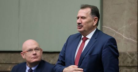 Wiceminister Zbigniew Ziejewski z PSL głosował po myśli PiS