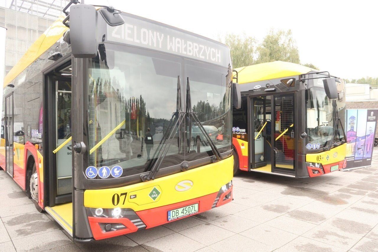 W Wałbrzychu wprowadzono wakacyjne zmiany w kursowaniu autobusow komunikacji miejskiej