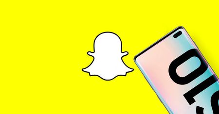 Snapchat nie uwzględnił mody na ekrany z otworami. Aplikacja nie działa na nich prawidłowo