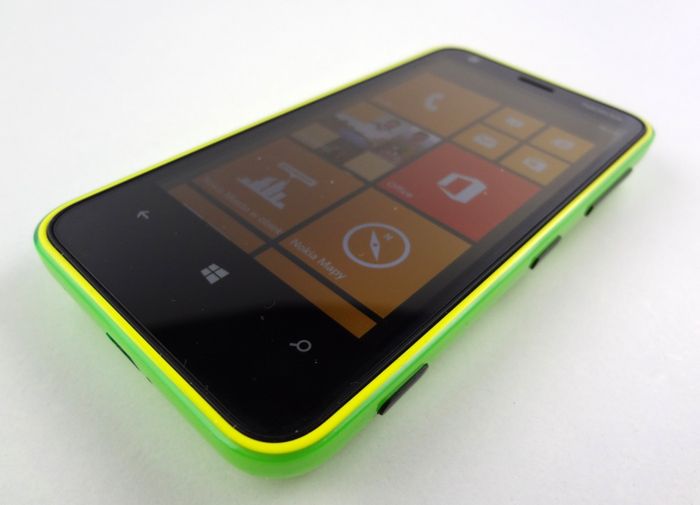 Nokia Lumia 620 to naprawdę udany smartfon! [pierwsze wrażenia]