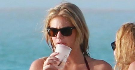 ''The Other Woman'': Bikini Kate Upton zaraz rozejdzie się w szwach