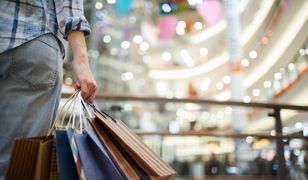 "Przyjeżdżają tłumy". Chcą zamknąć galerię. Mieszkańcy protestują