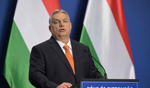 Premier Węgier Viktor Orban na powyborczej konferencji prasowej 