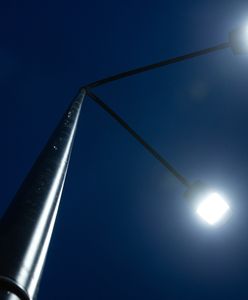 Warszawa. ZDM przeprowadza przetarg na konserwację oświetlenia