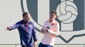 Problemy prześladują piłkarza FC Barcelony. Flick nie może na niego liczyć