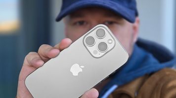 Apple zmieniło zdanie. Ta funkcja nie trafi na starsze iPhone’y