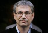 Orhan Pamuk budzi szacunek