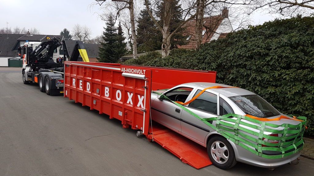 Pomysł niemieckiej firmy ma być rozwiązaniem problemu pożarów samochodów elektrycznych