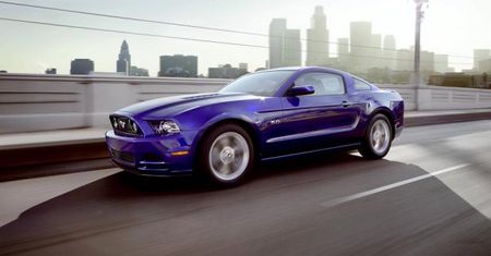 Ford Mustang, F-150, Expedition i Lincoln Navigator do ASO