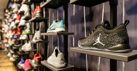 Pandemia uderzyła w Nike. Kolejki po sklepowe dropy będą jeszcze dłuższe?
