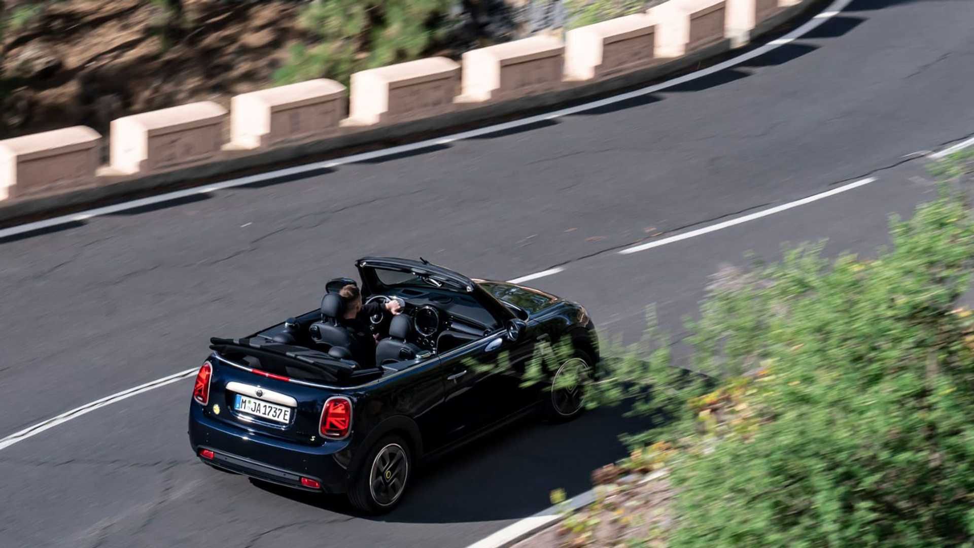 Mini Cooper SE Convertible