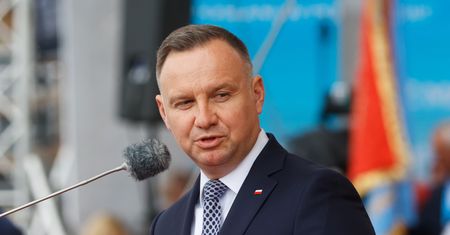 "Za obronę wartości". Duda podziękował ojcu Rydzykowi