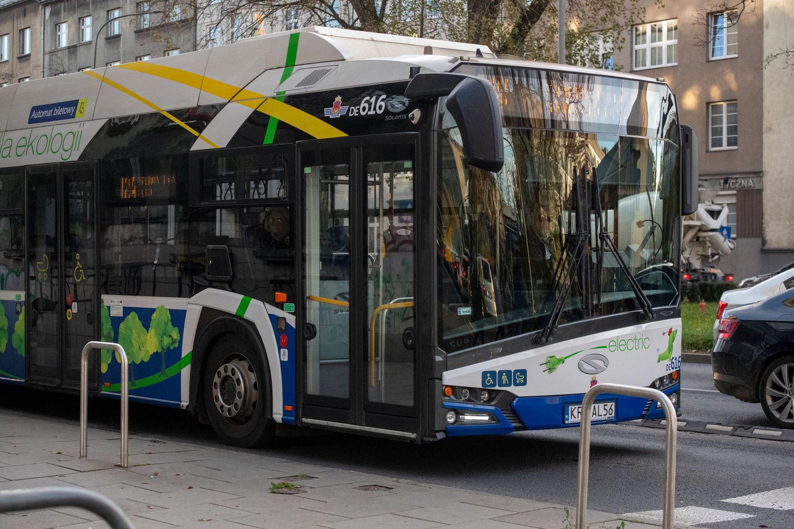Z badań ZTP wynika, że ponad 50 proc. mieszkańców Krakowa jeździ