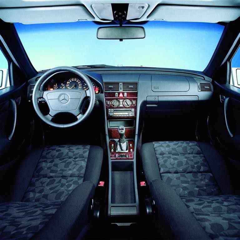 Mercedes W202