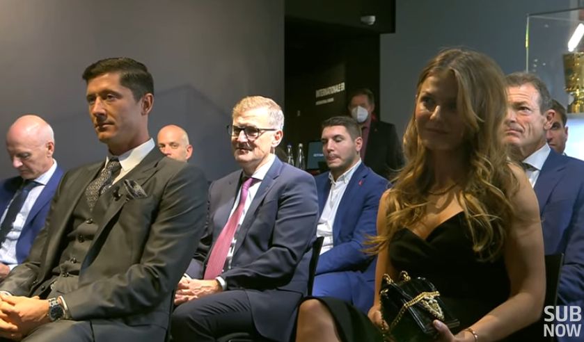 Anna Lewandowska wspiera Robert podczas odbierania Złotego Buta 