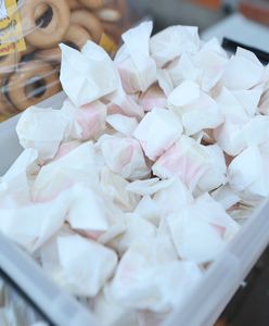 Dubajskie przysmaki pod cmentarzem. Ceny jedzenia w Warszawie