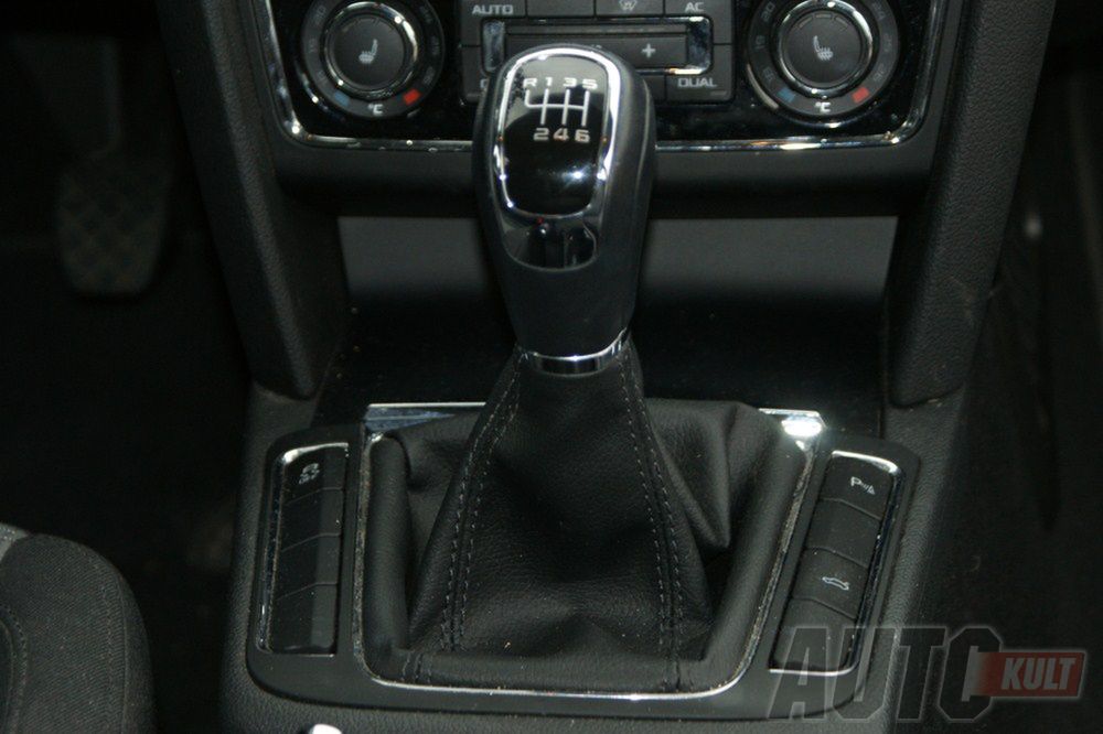 Skoda Superb kombi