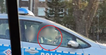 Gdańsk. Kierowca przyłapał policjantów. Nagranie wysłał do mediów