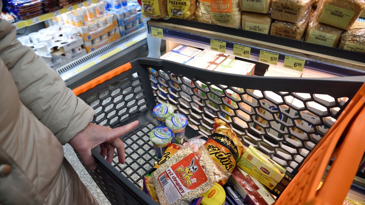 Spirala cenowo-płacowa to sytuacja, w której wraz ze wzrostem cen produktów i usług rosną oczekiwania pracowników co do wysokości wynagrodzeń. 