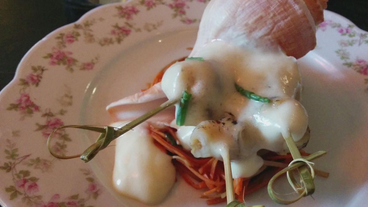 Zwójka poddana obróbce nawilżającej mięso