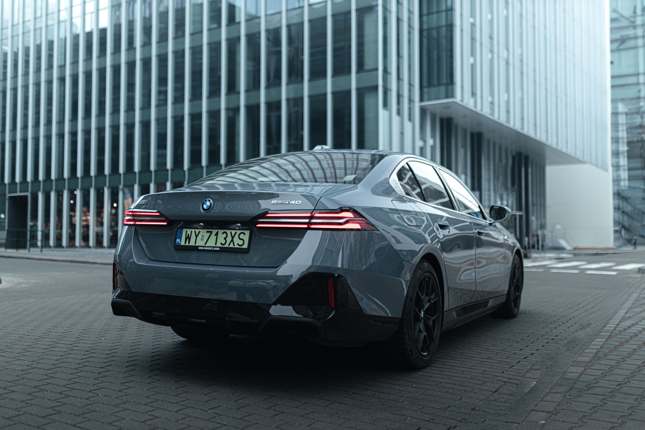 BMW i5 eDrive40