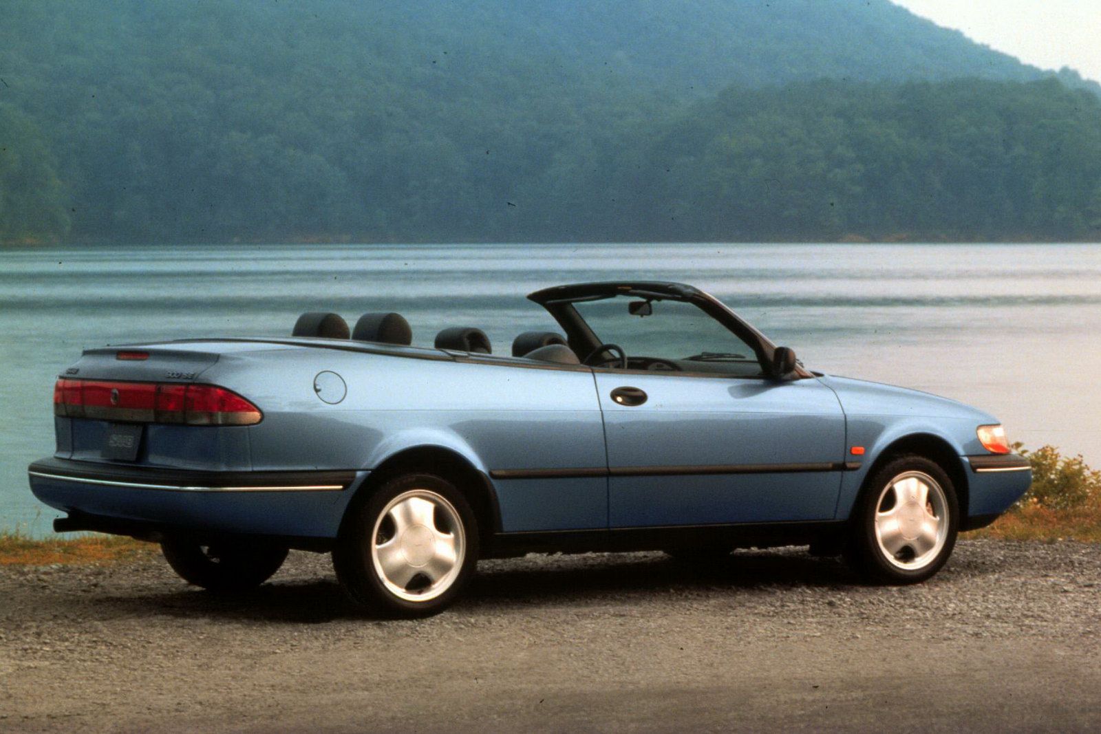 Saab-Convertible-07