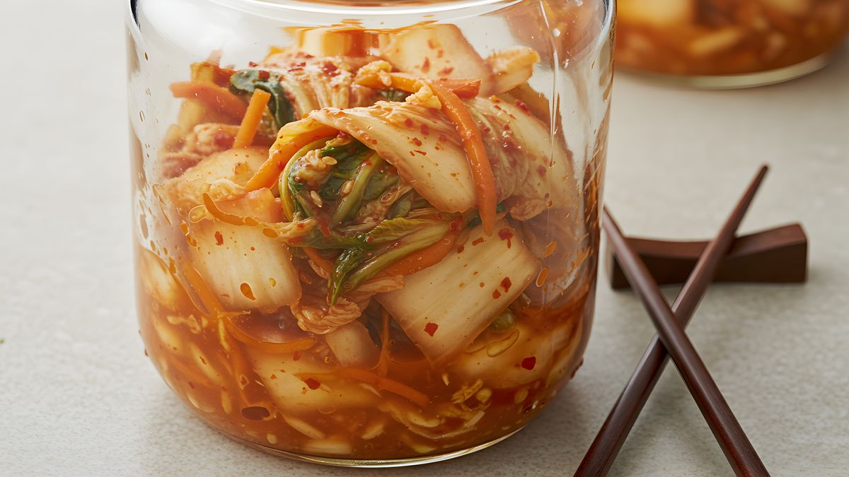 Kapusta kimchi jest coraz chętniej spożywana w Polsce