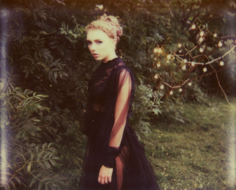 „Jest doskonały w swojej niedoskonałości" - mówi Jarek Kasprowiak o fotografowaniu na Polaroidzie 13