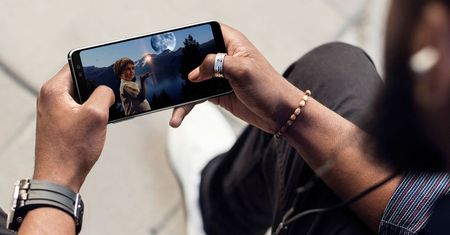 iPhone zastąpi PlayStation? Według analityków smartfony wkrótce wyprą konsole do gier